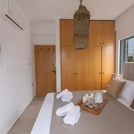 Вилла Evelmar *