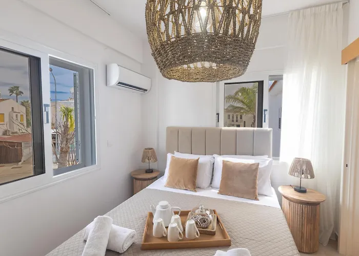 Evelmar Villa Protaras